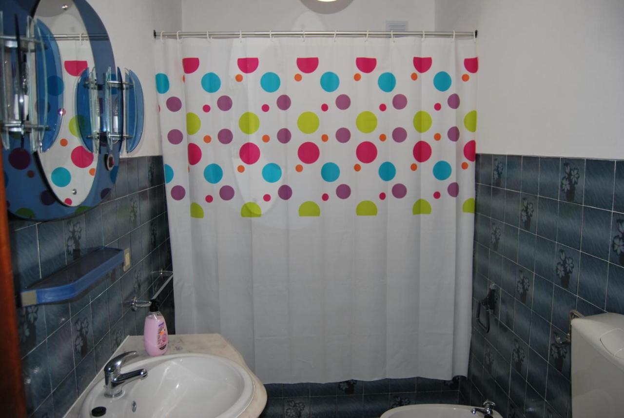 נאזרה Apartamentos Mota מראה חיצוני תמונה
